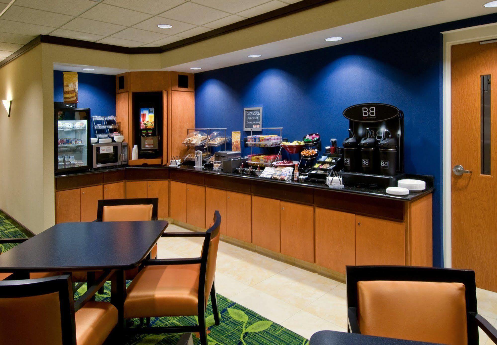 Fairfield Inn & Suites Wilmington Wrightsville Beach Екстериор снимка